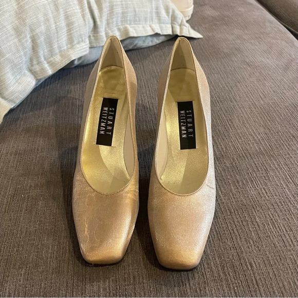 Vintage Stuart Weitzman Gold Heels - Picture 1 of 8
